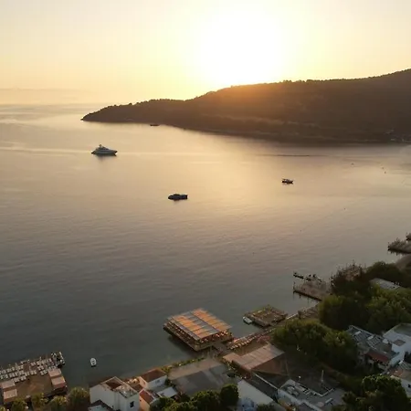 מלון Faros Bodrum - Special Category 4*